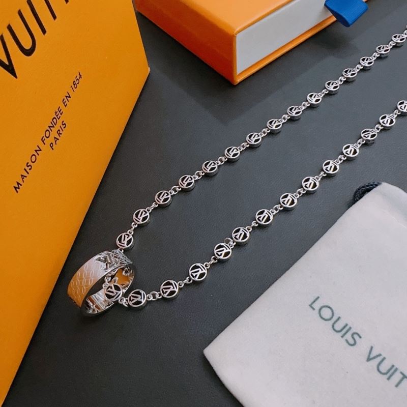 Louis Vuitton Necklaces